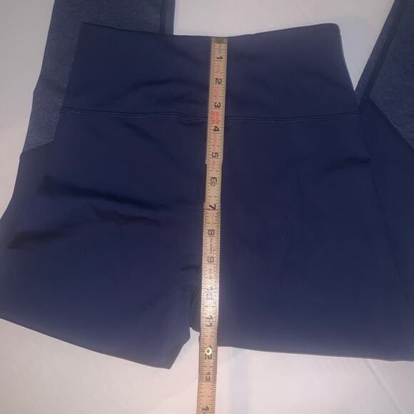 REVOLVE Iris & Ink Leggings. Teal. Small - Picture 9 of 12